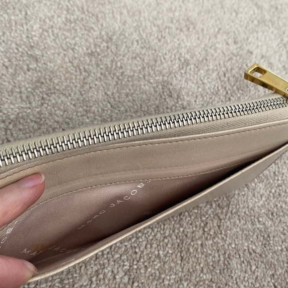 Marc Jacobs Wallet - Picture 11 of 13